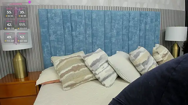 pretty sunlight  online show from 10-16-25, 01:28