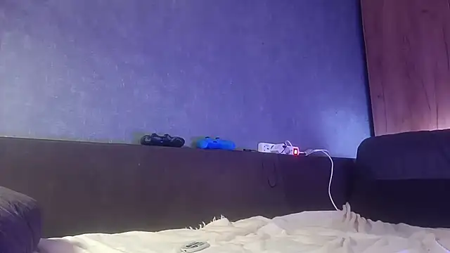 Hungry  Puppy online show from 10-13-25, 07:36