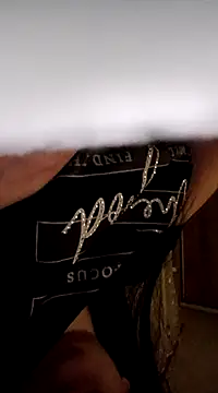 Snapshot of YuliannaFox chatting on 03-21-25, 06:29 YuliannaFox online show from 03-21-25, 06:29