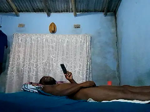 Snapshot of Touch_mysoul chatting on 01-11-25, 10:40 Touch mysoul online show from 01-11-25, 10:40