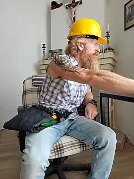 Gingerbeard40 online show from 11-22-25, 09:08