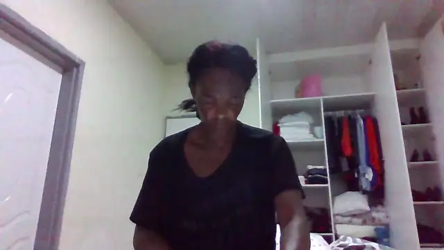 sweets 80 online show from 04-13-26, 03:56