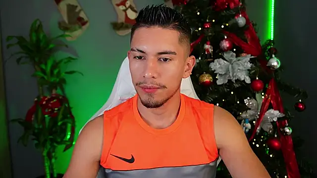 Aaronfox x online show from 12-16-24, 11:18