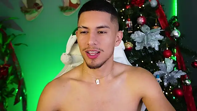 Aaronfox x online show from 12-20-24, 07:22