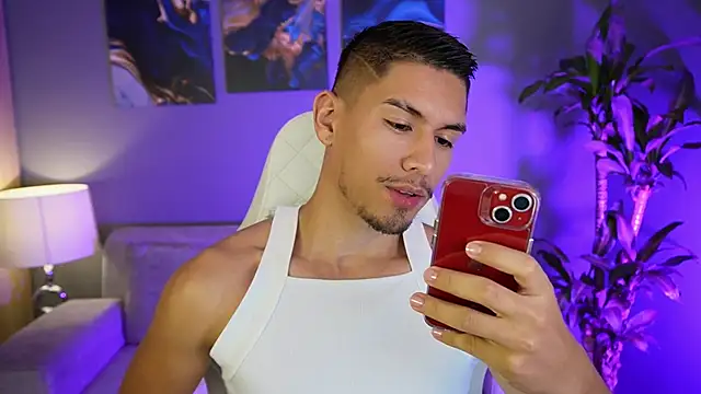 Aaronfox x online show from 01-03-25, 03:05