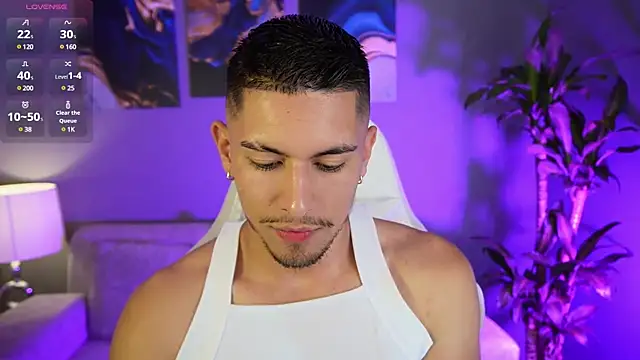 Aaronfox x online show from 01-03-25, 11:33