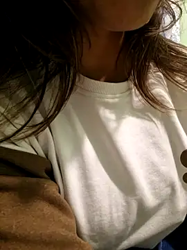 MIss-Naina online show from 12-25-24, 04:54