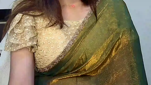 MIss-Naina online show from 11-20-25, 06:24