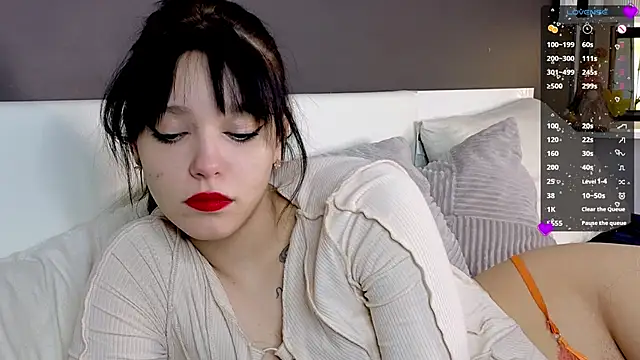 WildaBendell online show from 12-07-24, 07:54