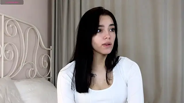 WildaBendell online show from 03-06-25, 01:24