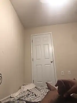 Snapshot of Dddoggystacks chatting on 10-11-25, 12:47 Dddoggystacks online show from 10-11-25, 12:47