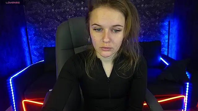 MaribelRiverr  online show from 01-25-25, 06:23