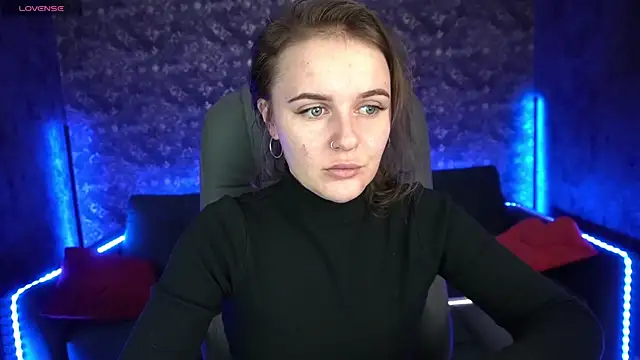 MaribelRiverr  online show from 03-03-25, 06:37