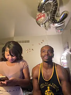 Snapshot of exotic__couple chatting on 10-04-25, 03:37 exotic couple online show from 10-04-25, 03:37