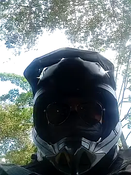 Snapshot of sadunt chatting on 02-07-25, 06:24 sadunt online show from 02-07-25, 06:24