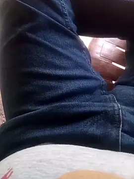 Snapshot of sadunt chatting on 09-24-25, 06:06 sadunt online show from 09-24-25, 06:06