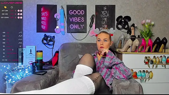 HannaKorsak online show from 12-10-24, 05:44