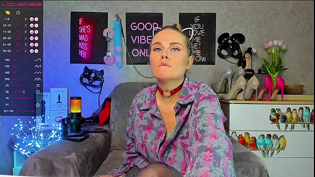 HannaKorsak online show from 12-17-24, 10:32