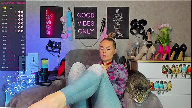 HannaKorsak online show from 12-18-24, 10:02