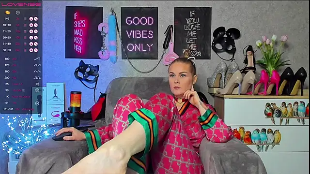 HannaKorsak online show from 01-16-25, 05:12