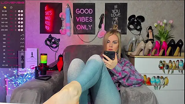HannaKorsak online show from 02-06-25, 05:40