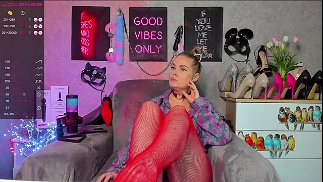 HannaKorsak online show from 02-23-25, 09:16