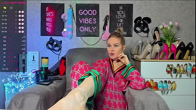 HannaKorsak online show from 02-25-25, 06:53