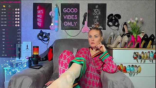 HannaKorsak online show from 02-26-25, 06:43