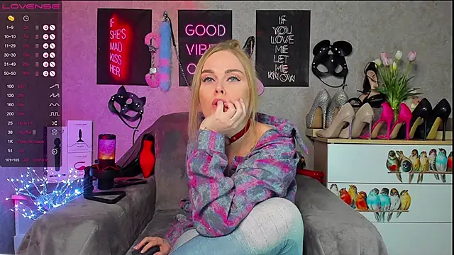 HannaKorsak online show from 03-16-25, 09:26