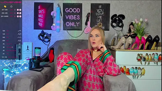 HannaKorsak online show from 03-19-25, 06:55