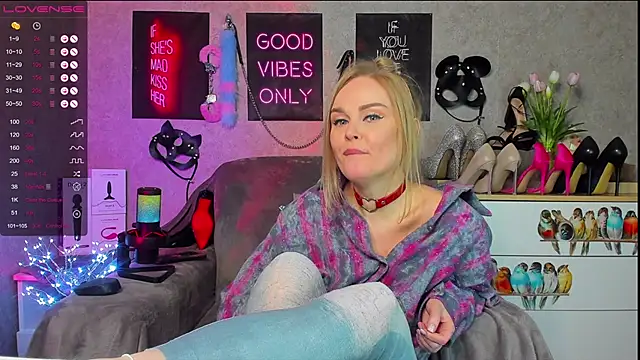 HannaKorsak online show from 03-21-25, 09:34