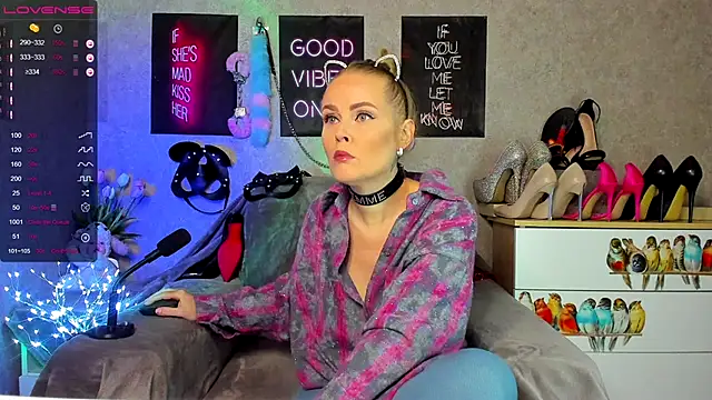 HannaKorsak online show from 09-22-25, 06:10