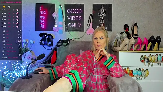 HannaKorsak online show from 10-01-25, 07:09