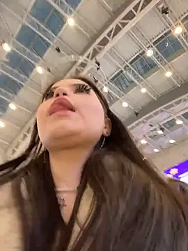 Chloe  Moon online show from 11-23-25, 01:11