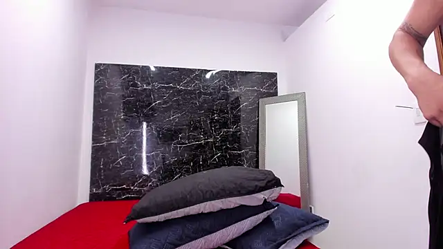 Analiasmith89 online show from 02-24-26, 03:37