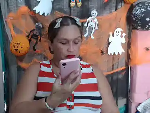 mom son dirty online show from 10-21-25, 02:18