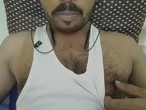 Snapshot of ballandnuts chatting on 02-23-26, 03:42 ballandnuts online show from 02-23-26, 03:42