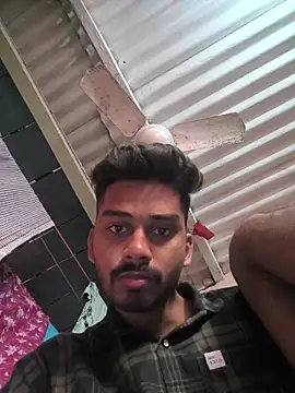 Snapshot of arppyyyxx chatting on 11-15-25, 08:22 arppyyyxx online show from 11-15-25, 08:22