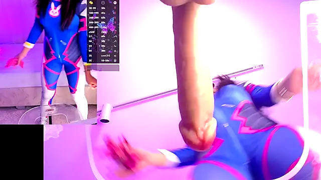 Snapshot of LunaAridi chatting on 10-10-25, 09:47 LunaAridi online show from 10-10-25, 09:47