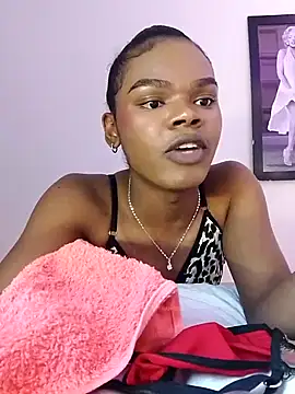 CamiEstrada online show from 01-31-25, 12:50