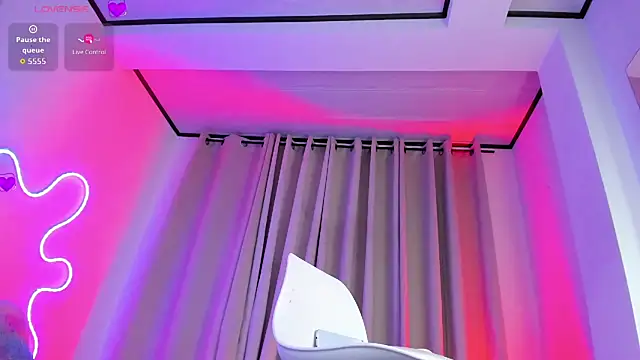 Mackensy sweett online show from 02-16-26, 05:58