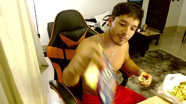 Snapshot of zeth_666 chatting on 10-29-25, 01:08 zeth 666 online show from 10-29-25, 01:08