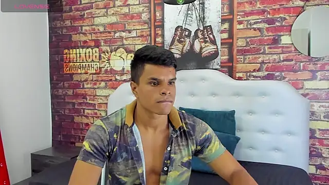 Derek Lustfordx online show from 09-29-25, 11:26