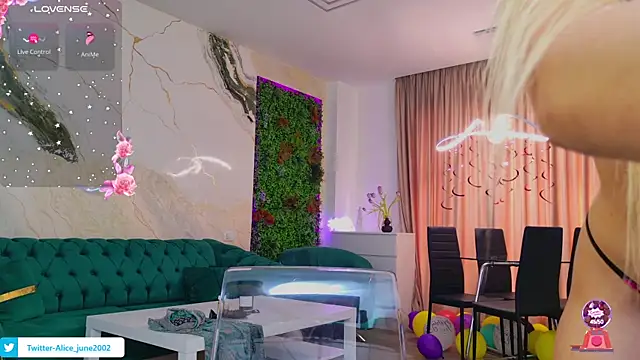 emily bloom online show from 03-13-25, 08:26