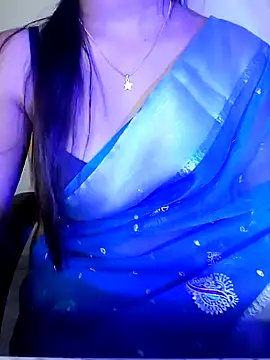 Snapshot of QueenOfHeart_07 chatting on 12-04-24, 12:08 QueenOfHeart 07 online show from 12-04-24, 12:08