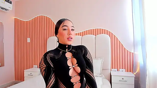 SofiiSweet  online show from 10-30-25, 02:29