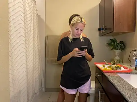 girlfriendmissy online show from 11-02-25, 07:49