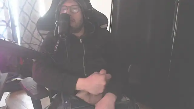 chicostick413 online show from 02-04-26, 04:46