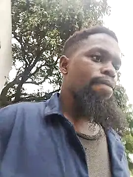 Chocolate factory man online show from 11-15-25, 04:10