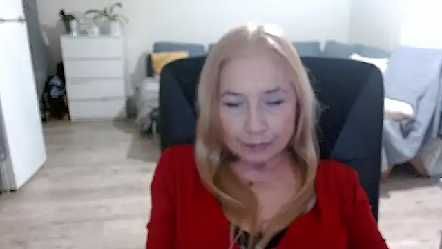 sofia xkiss online show from 01-08-25, 07:55